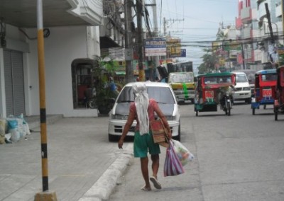 Carrying shopping Help Improve Futures of Abused Women in the Philippines