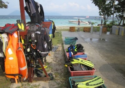 Diving gear coral reef conservation and diving in Borneo