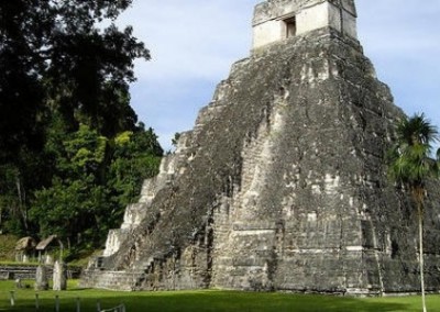 Mayan Pyramid social work Belize
