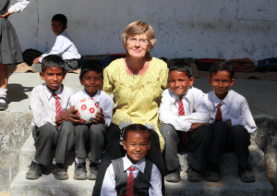 Older volunteer and kids Community Teaching and Cultural Immersion in India