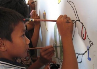 Painting Classroom and Childcare assistant in Cambodia