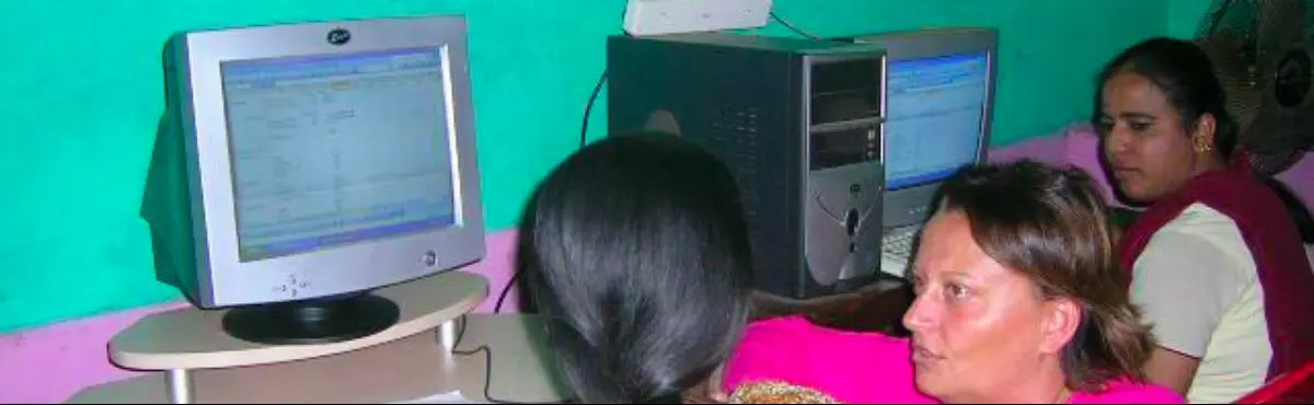 Volunteer abroad. Teaching computer class Women's Empowerment in India