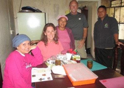 Volunteer and homestay family family ecotourism Ecuador