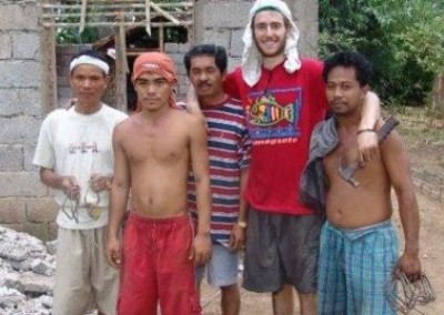 Volunteer with locals Support Community Development Projects in the Philippines