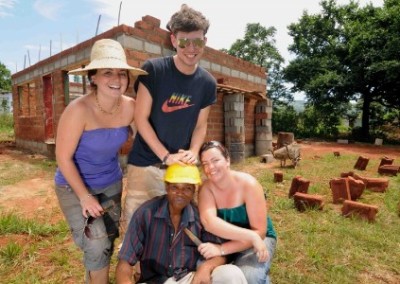 Volunteers and Swazi builder Volunteer Building with Kruger Safari in Swaziland