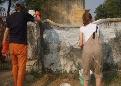 Painting and decorating Volunteering for 16 and 17 year olds in India