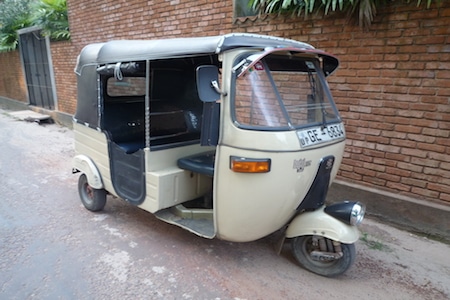 How to be a responsble travel tip 8; using local transport tuktuk