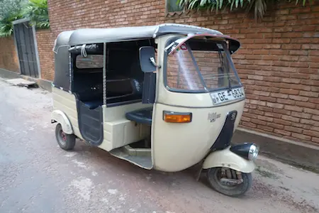 How to be a responsble travel tip 8; using local transport tuktuk