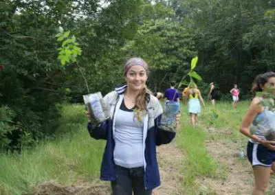 Planting trees from volunteer in Brazil