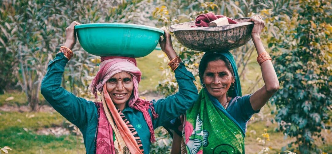 7 Reasons to Volunteer Abroad in India